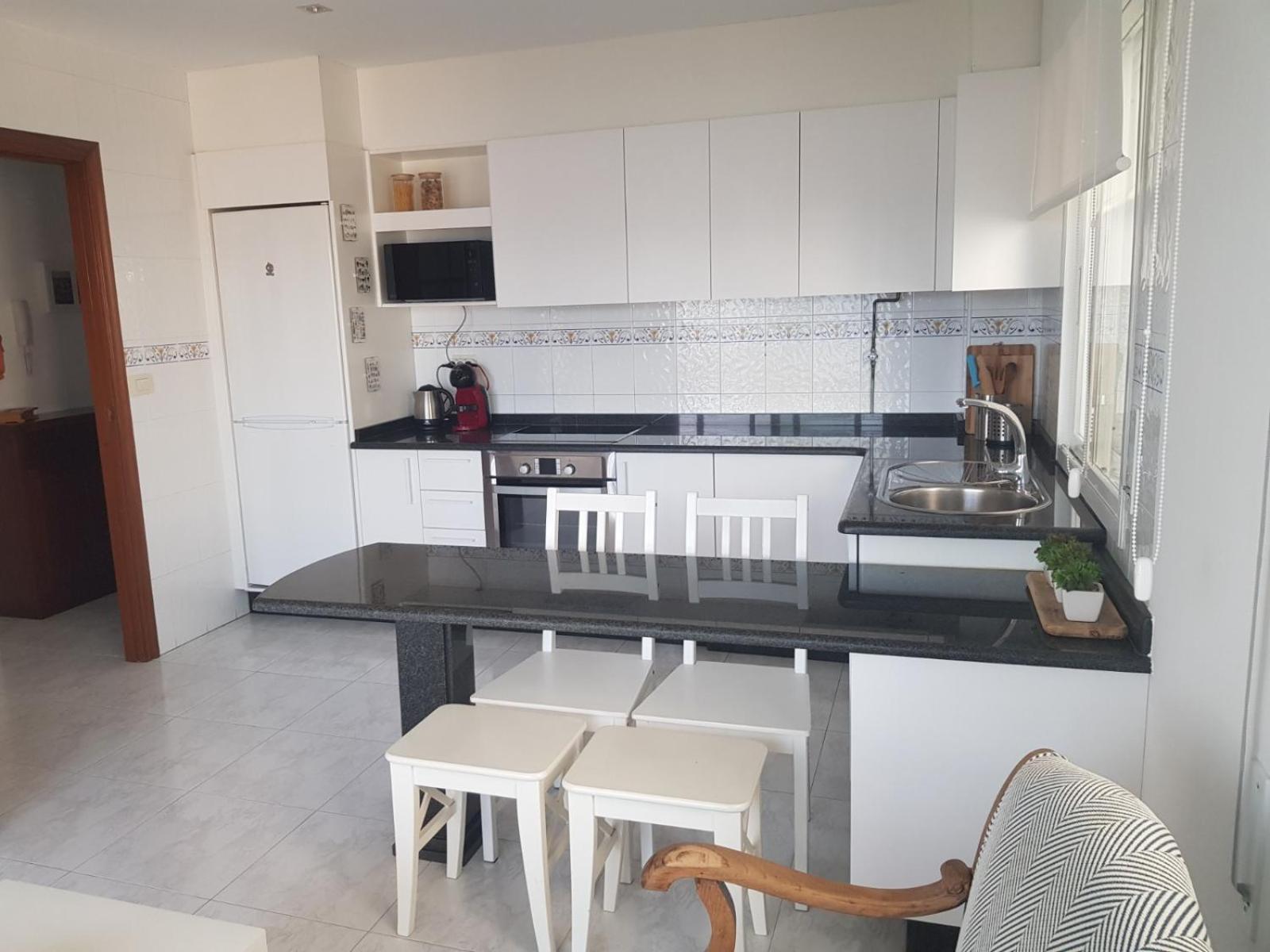 Coqueto Apartamento En Raxo, Sanxenxo Buitenkant foto